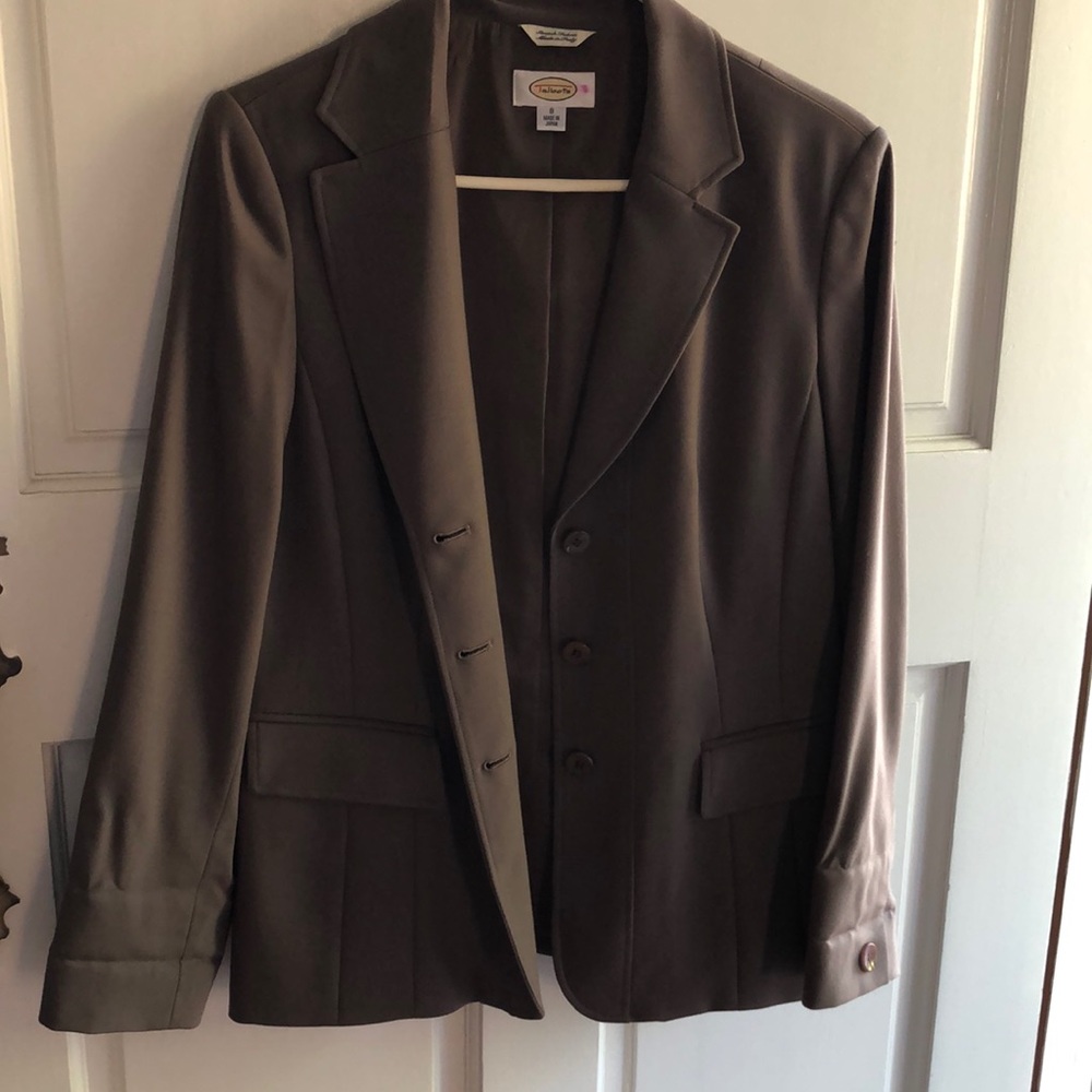 Light green suit jacket